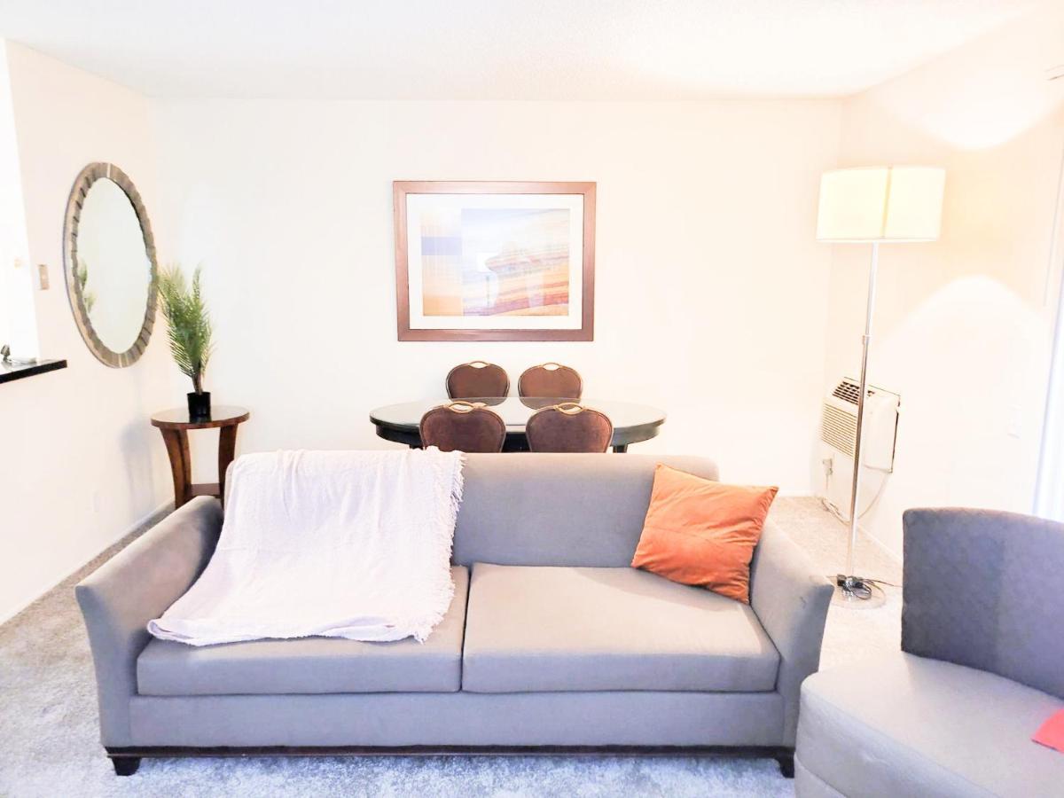 Dreamy !! Cozy Villas Anaheim Exterior photo