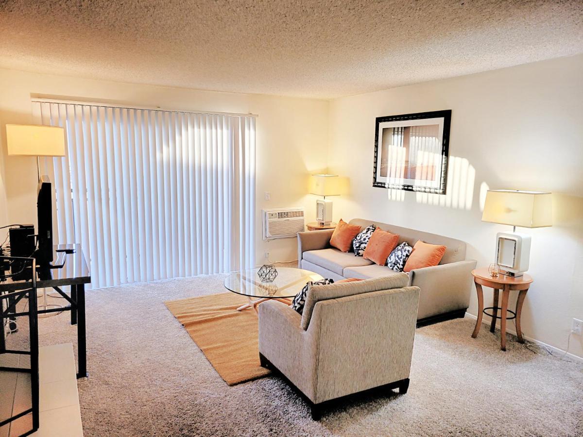 Dreamy !! Cozy Villas Anaheim Exterior photo