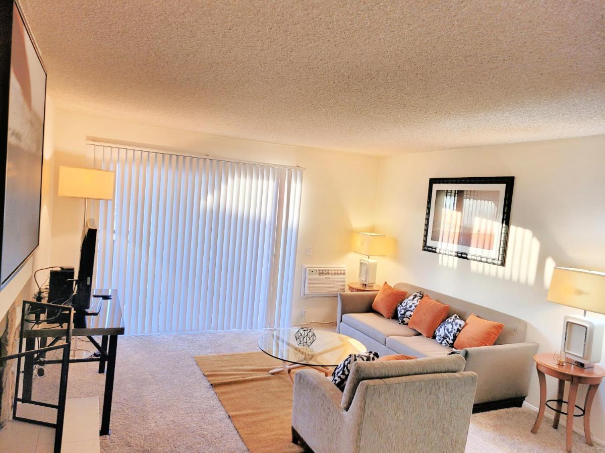 Dreamy !! Cozy Villas Anaheim Exterior photo